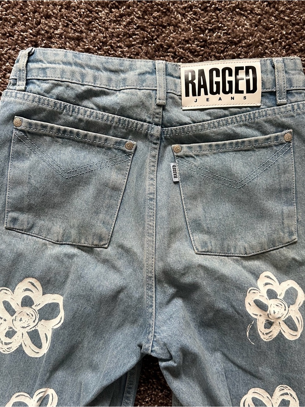 The Ragged Priest Bud Dad Jeans Daisy Floral Embroidered 26 - Picture 4 of 7